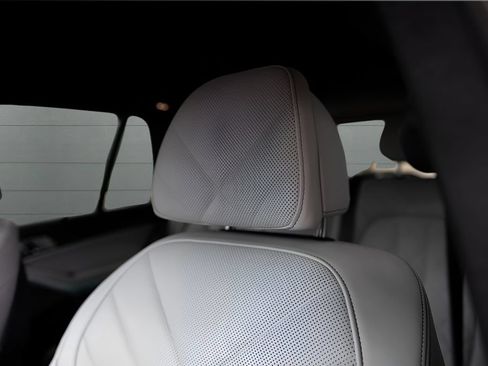 Used 2023 BMW X5 M50i w/ Executive Package AWD/4WD image 41