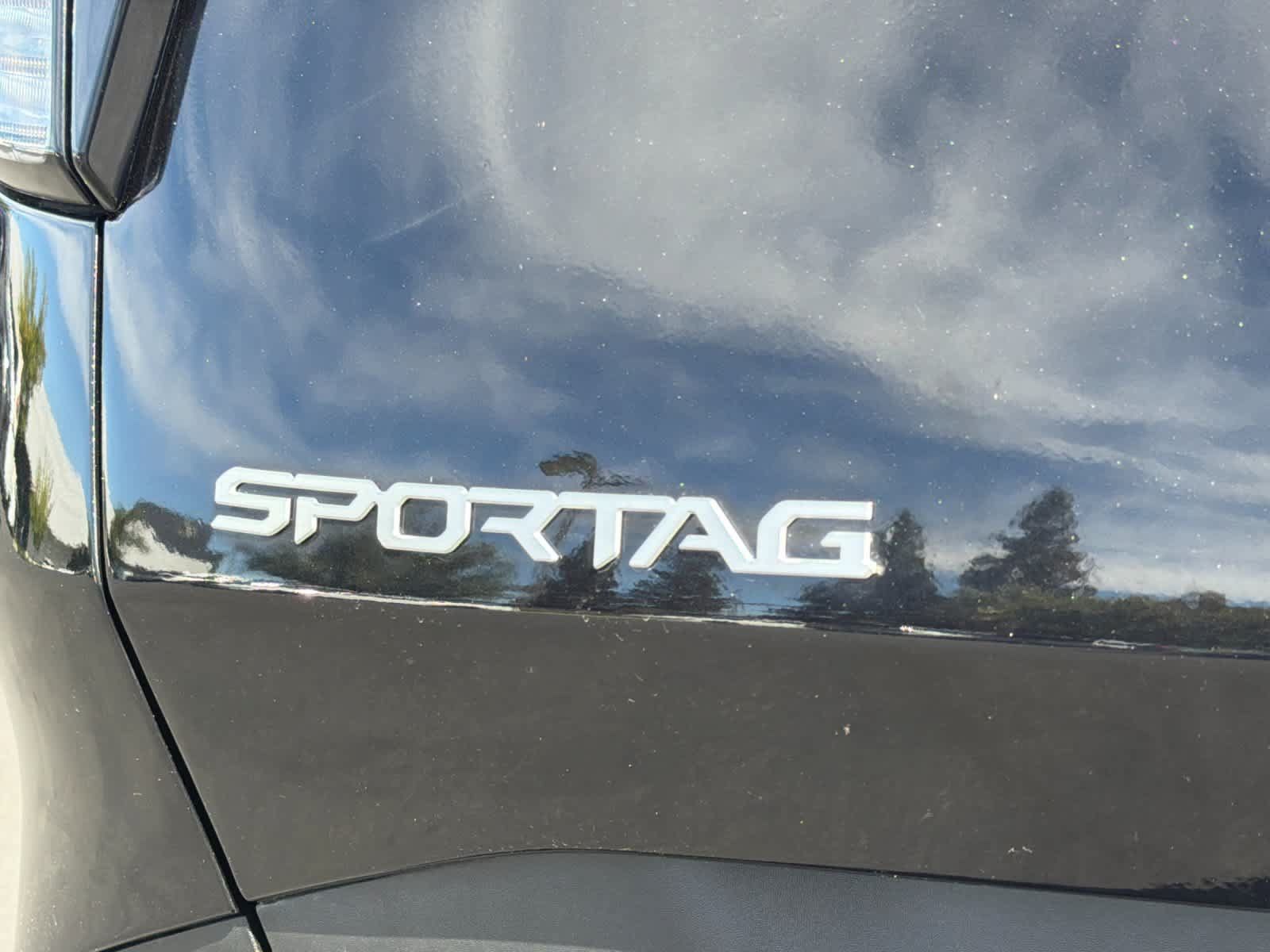 Used 2023 Kia Sportage EX w/ EX Premium Package AWD/4WD image 32