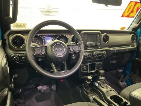 Certified 2020 Jeep Wrangler Unlimited Sport image 18