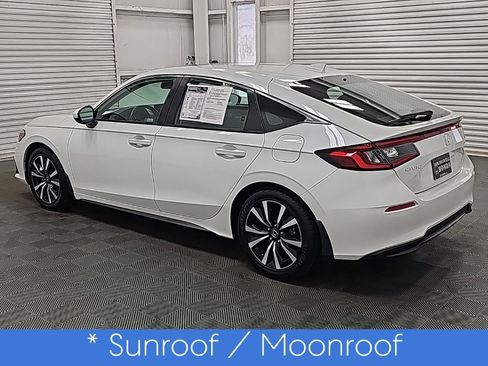 Used 2024 Honda Civic EX-L image 6