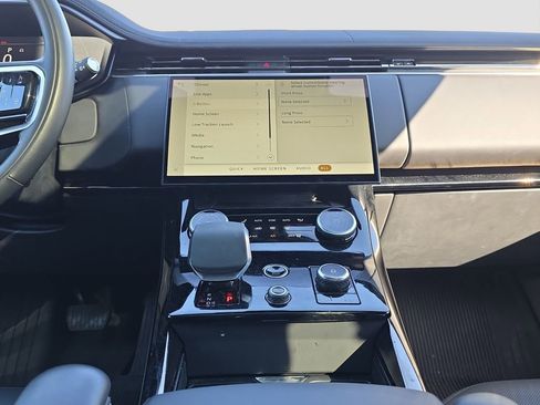 Used 2023 Land Rover Range Rover Sport SE image 14