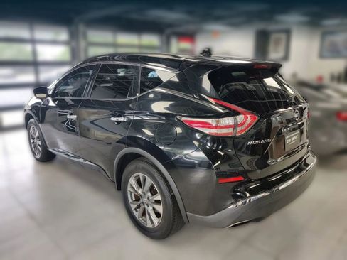 Used 2018 Nissan Murano SV image 4