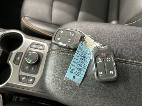 Used 2023 GMC Terrain AT4 w/ Infotainment Package II AWD/4WD image 12