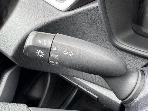 Certified 2022 Toyota Corolla LE image 27