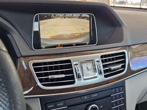 Used 2016 Mercedes-Benz E 350 Sedan image 9
