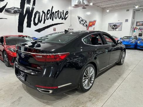 Used 2019 Kia Cadenza Limited image 8