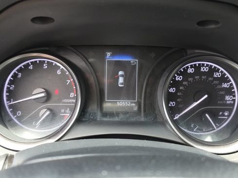 Used 2024 Toyota Camry SE FWD image 13
