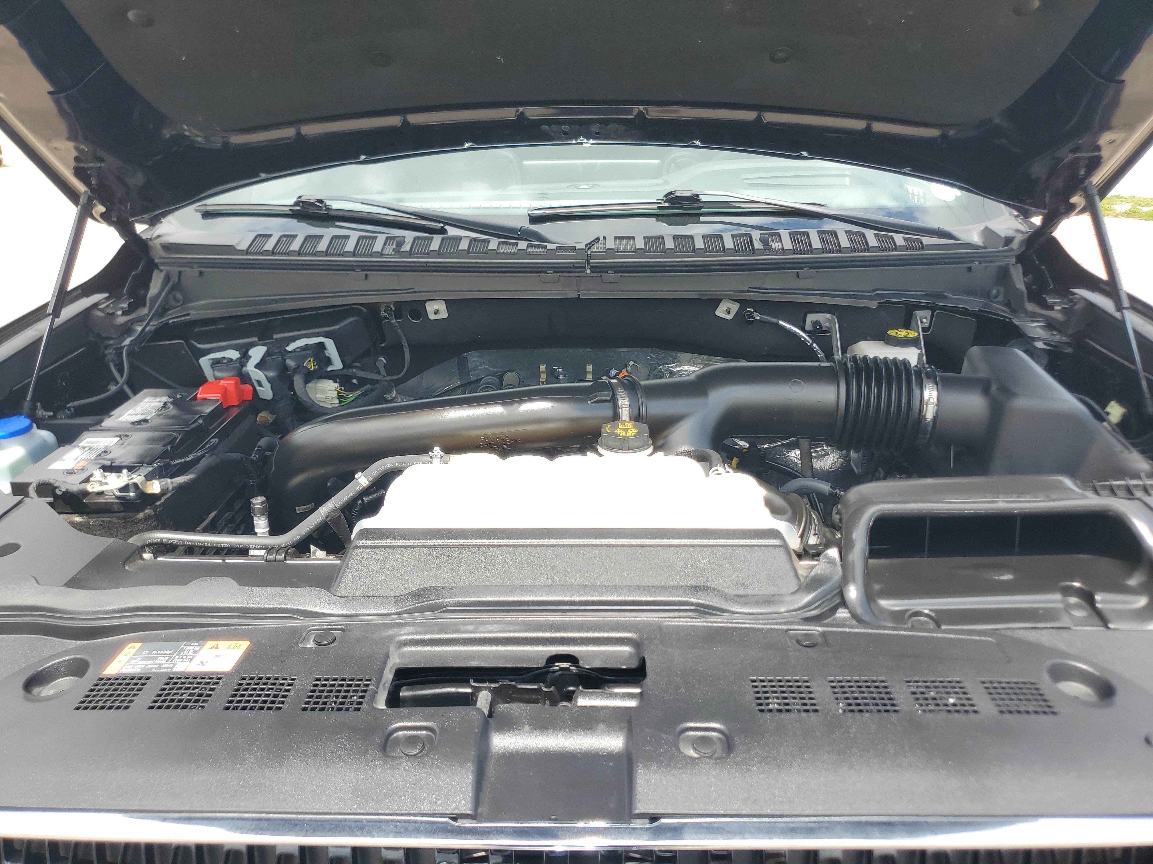 Certified 2024 Lincoln Navigator Reserve AWD/4WD image 8