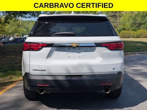 Certified 2023 Chevrolet Traverse LT FWD image 3