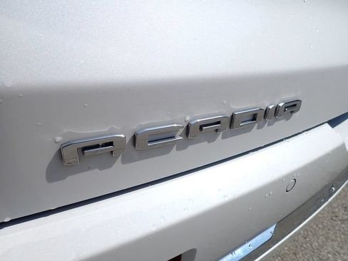 Used 2021 GMC Acadia Denali w/ GMC Pro Grade Package AWD/4WD image 7