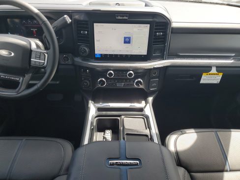 New 2025 Ford F250 Platinum w/ FX4 Off-Road Package image 12
