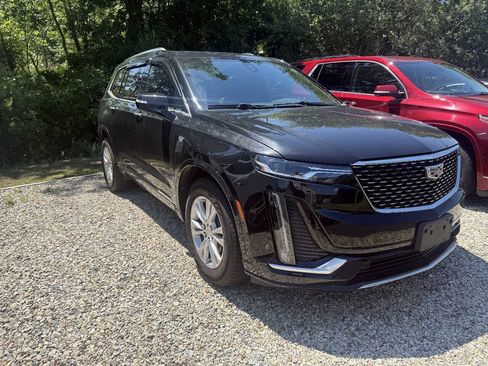 Used 2021 Cadillac XT6 Luxury AWD/4WD image 4