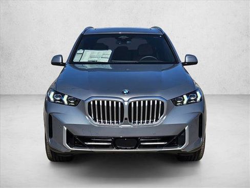 Used 2026 BMW X5 sDrive40i w/ Climate Comfort Package RWD image 6