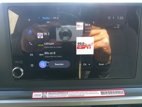 Used 2025 Toyota Tacoma SR5 image 28