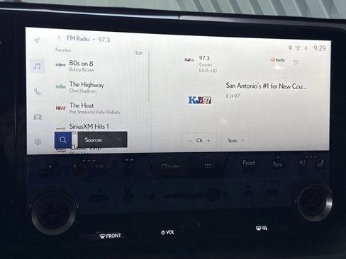 Certified 2026 Lexus TX 500h AWD w/ Technology Package image 17