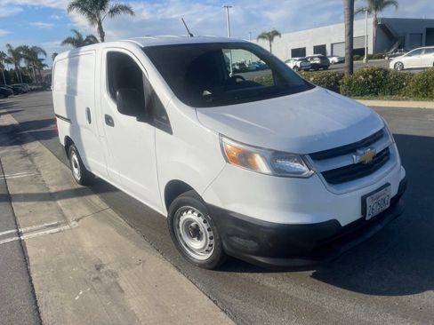 Used 2017 Chevrolet City Express LT image 1
