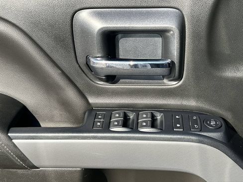 Used 2018 Chevrolet Silverado 1500 LT w/ All Star Edition AWD/4WD image 23