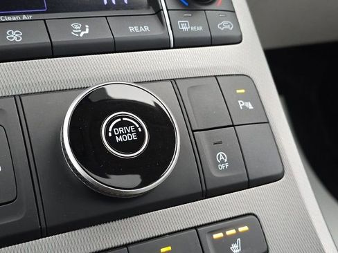 Used 2022 Hyundai Palisade SEL w/ Premium Package image 18