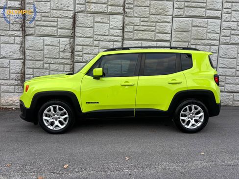 Used 2018 Jeep Renegade Latitude image 7