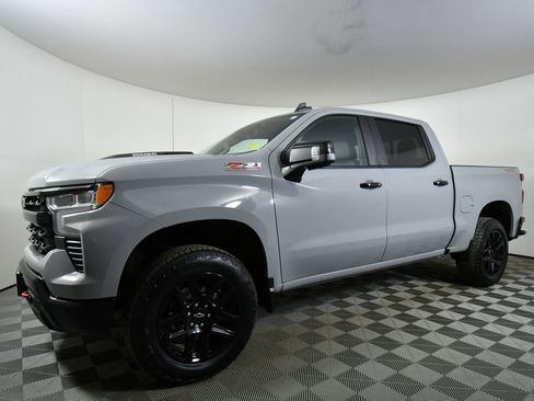 Used 2024 Chevrolet Silverado 1500 LT Trail Boss w/ LT Trail Boss Premium Package image 1