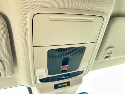 Used 2023 Honda Accord LX image 17