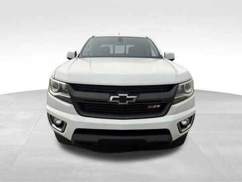 Used 2018 Chevrolet Colorado Z71 AWD/4WD image 8