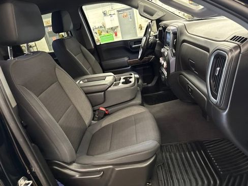 Used 2019 GMC Sierra 1500 SLE w/ SLE Value Package AWD/4WD image 27