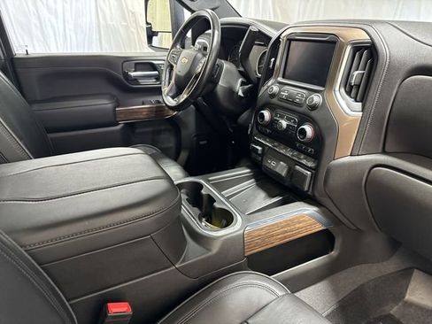 Used 2023 Chevrolet Silverado 2500 High Country w/ Z71 Off-Road Package AWD/4WD image 33