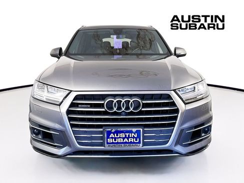 Used 2017 Audi Q7 3.0T Premium Plus w/ Premium Plus Package AWD/4WD image 2