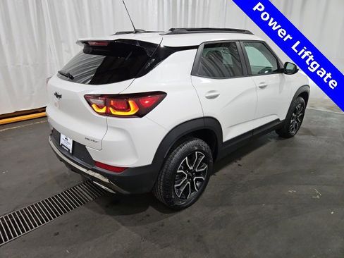 New 2026 Chevrolet TrailBlazer ACTIV w/ Convenience Package image 3