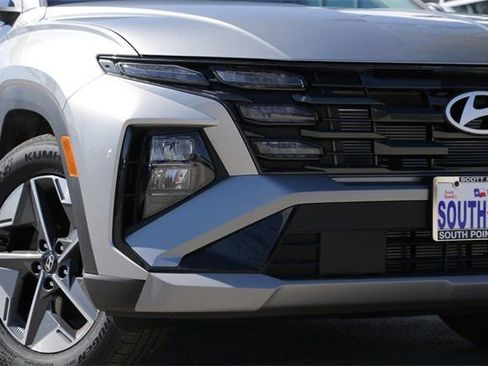 Used 2026 Hyundai Tucson SEL image 3