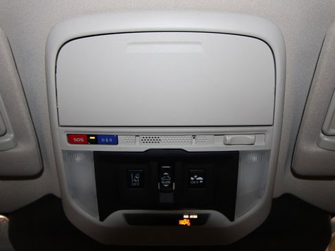 Used 2023 Subaru Forester Premium image 23