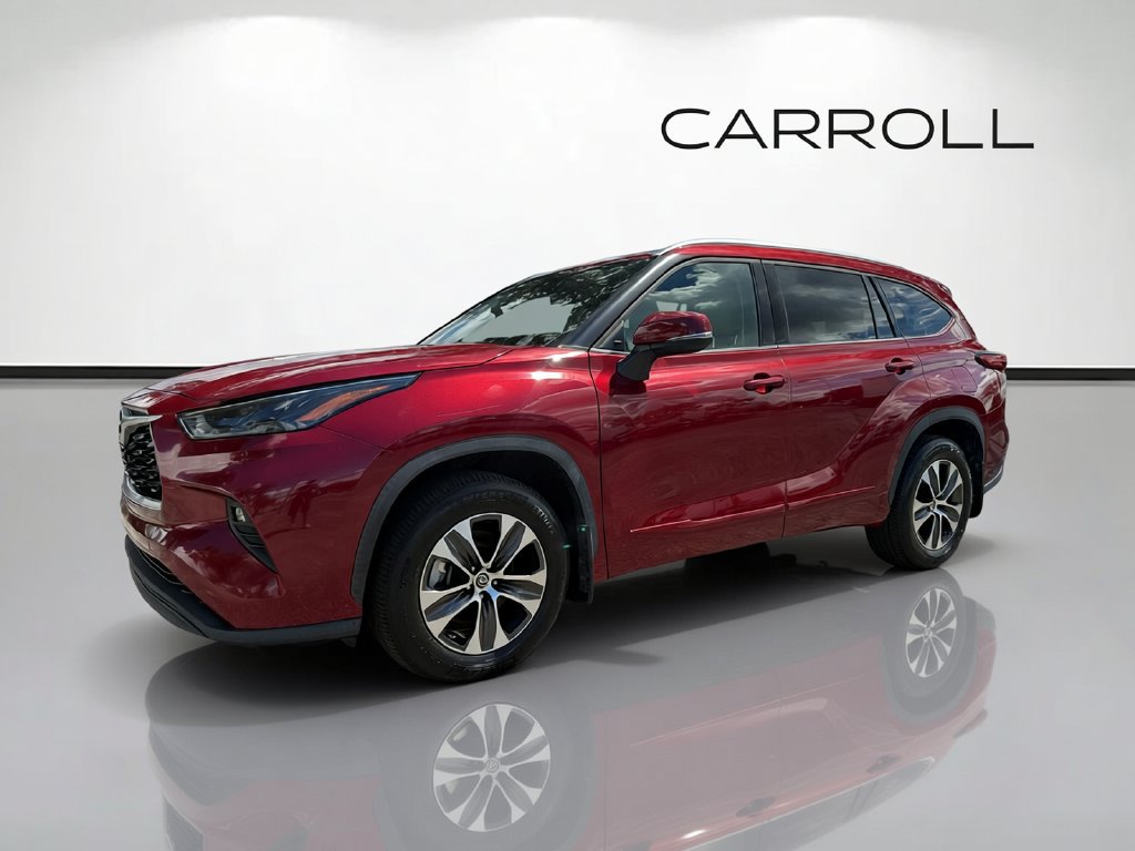 Used 2022 Toyota Highlander XLE FWD image 7