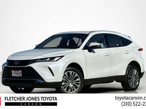 Used 2024 Toyota Venza Limited image 1