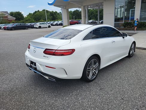 Used 2018 Mercedes-Benz E 400 4MATIC Coupe image 6