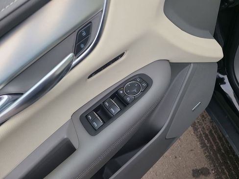 Used 2022 Cadillac XT5 Premium Luxury image 20