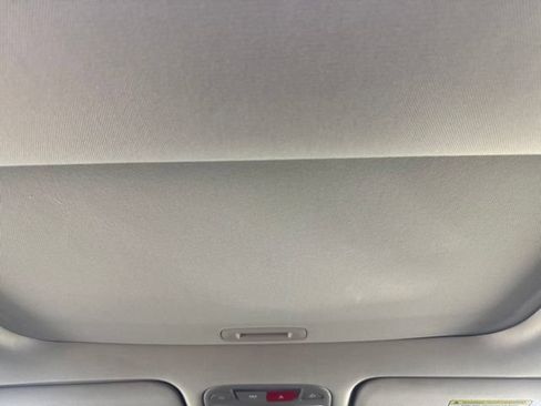 Certified 2025 Kia Telluride S FWD image 32
