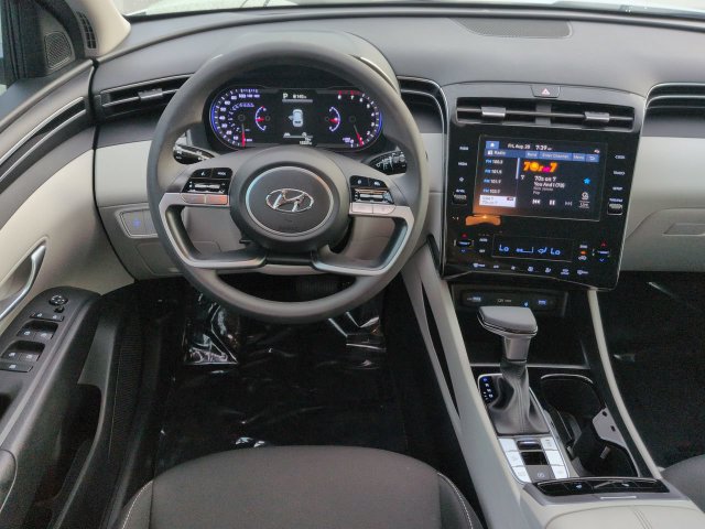 Certified 2024 Hyundai Tucson SEL FWD image 16