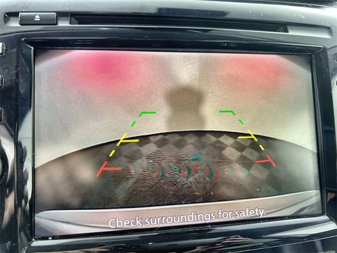 Used 2023 Nissan Murano SV image 22