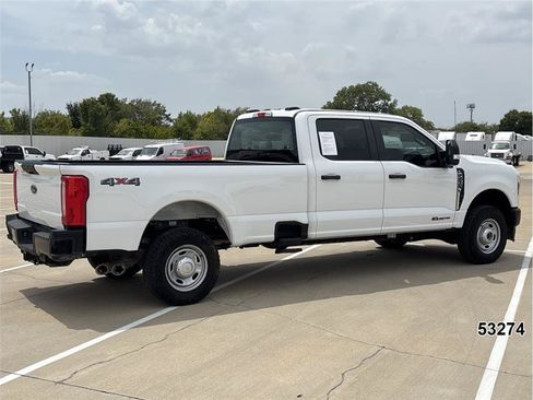 Used 2024 Ford F250 XL w/ F-250 >10K GVWR Package AWD/4WD image 2