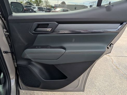 New 2026 GMC Terrain AT4 w/ Convenience Package III AWD/4WD image 25