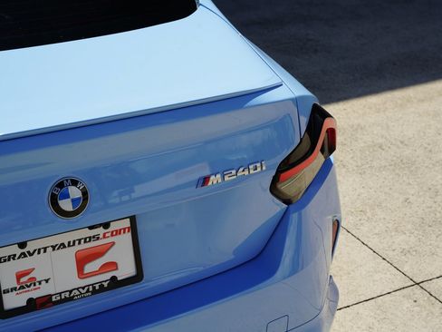 Used 2025 BMW M240i Coupe RWD image 18