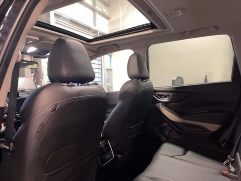 Used 2022 Subaru Forester Limited image 7