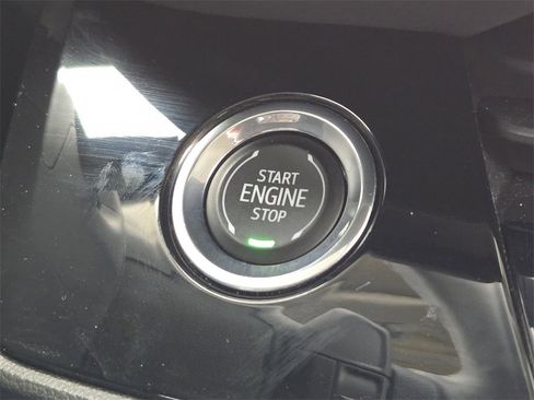 Used 2025 Buick Envision Sport Touring image 16