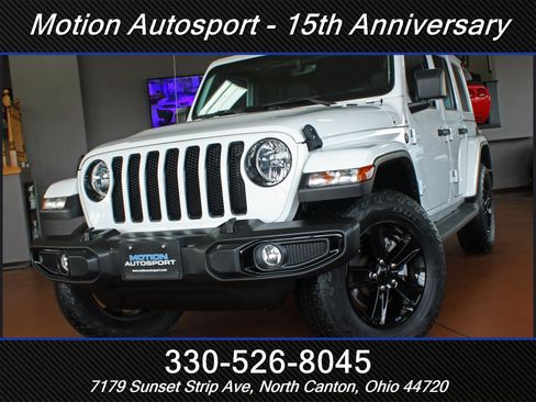 Used 2022 Jeep Wrangler Unlimited Sahara image 57