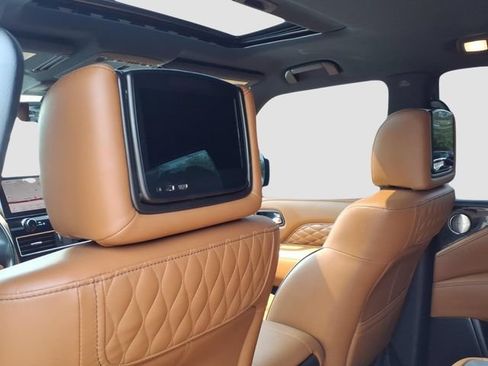Certified 2023 INFINITI QX80 Sensory w/ Cargo Package AWD/4WD image 37