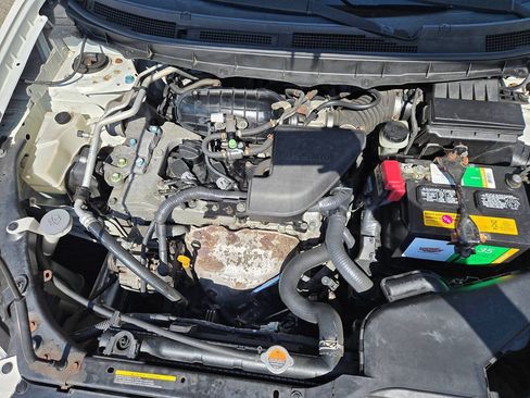 Used 2013 Nissan Rogue S w/ Special Edition Pkg FWD image 40