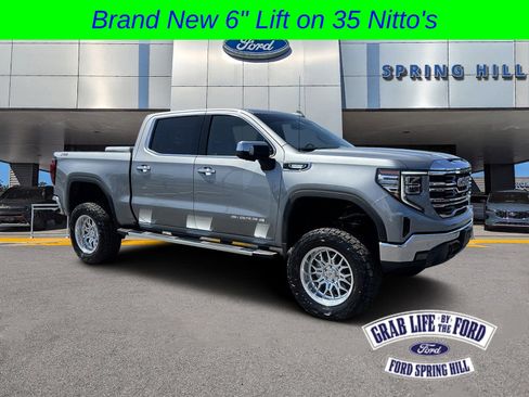 Used 2024 GMC Sierra 1500 SLT w/ SLT Premium Plus Package AWD/4WD image 1
