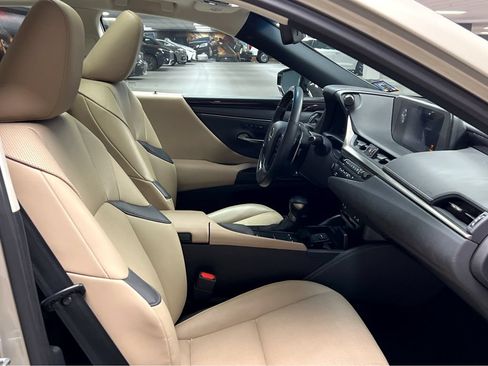 Used 2020 Lexus ES 350 w/ Premium Package FWD image 28