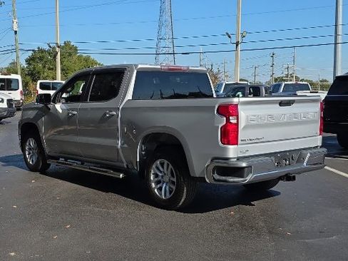 Used 2019 Chevrolet Silverado 1500 LT w/ All-Star Edition image 12